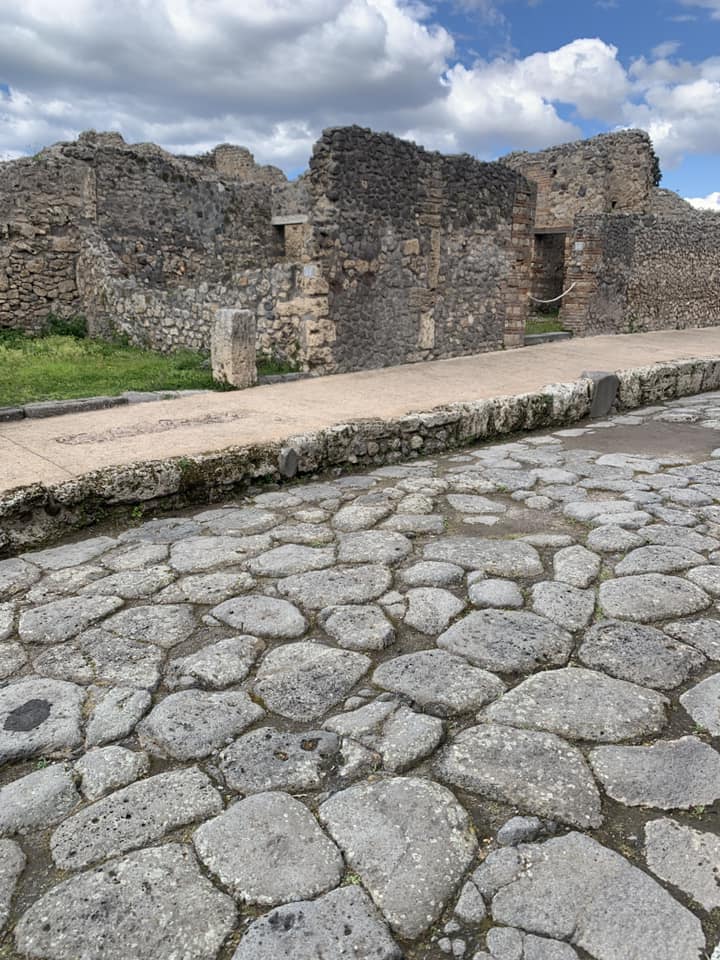Pompeii workkidssleep
